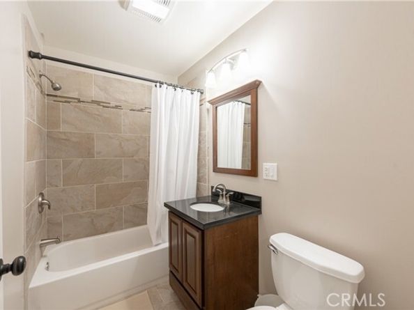 7449 Alabama Avenue, Canoga Park (los Angeles) CA 91303