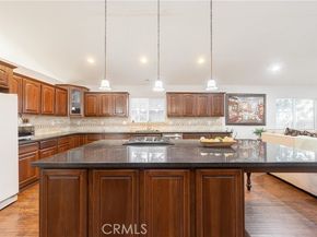 7449 Alabama Avenue, Canoga Park (los Angeles) CA 91303