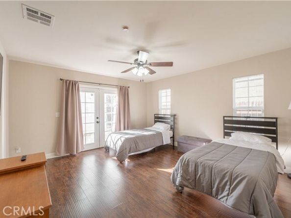 7449 Alabama Avenue, Canoga Park (los Angeles) CA 91303