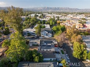 7449 Alabama Avenue, Canoga Park (los Angeles) CA 91303