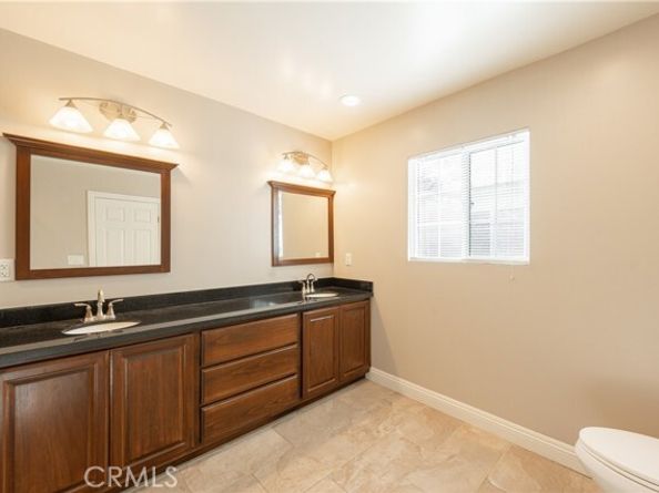 7449 Alabama Avenue, Canoga Park (los Angeles) CA 91303