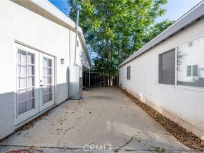 7449 Alabama Avenue, Canoga Park (los Angeles) CA 91303