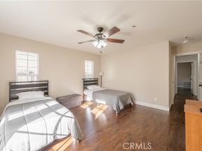7449 Alabama Avenue, Canoga Park (los Angeles) CA 91303