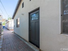 7449 Alabama Avenue, Canoga Park (los Angeles) CA 91303