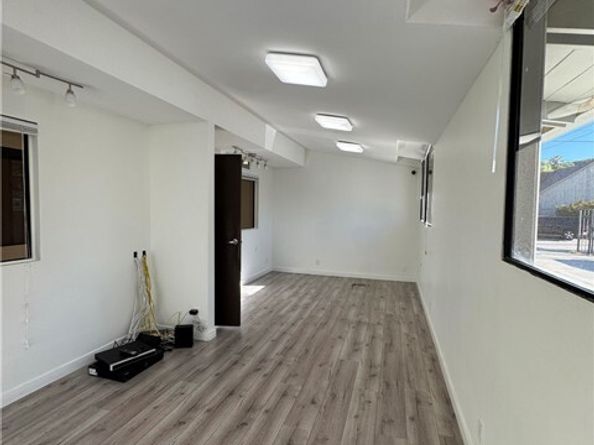 11100 Sheldon, Sun Valley (los Angeles) CA 91352