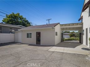 100 E Kenneth Road, Glendale CA 91207
