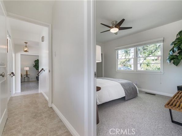100 E Kenneth Road, Glendale CA 91207