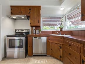 100 E Kenneth Road, Glendale CA 91207