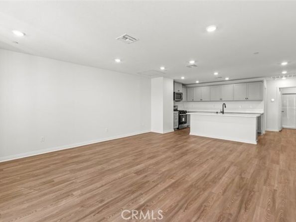 4265 S Hermosa Paseo, Ontario CA 91761