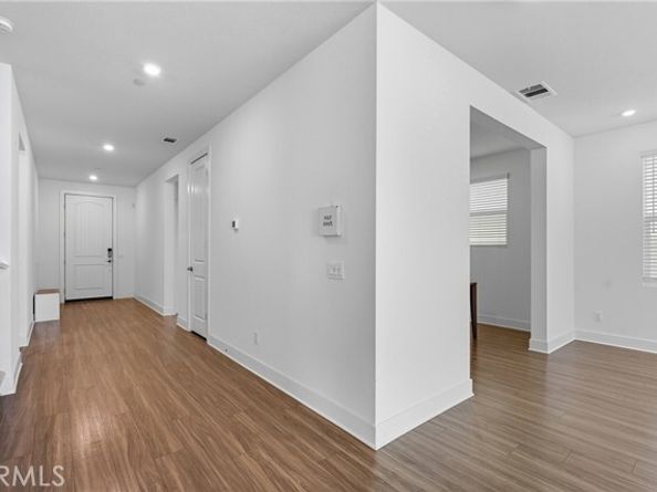 8712 Searcher, Chino CA 91708