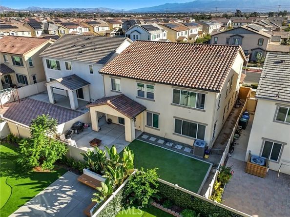 8712 Searcher, Chino CA 91708