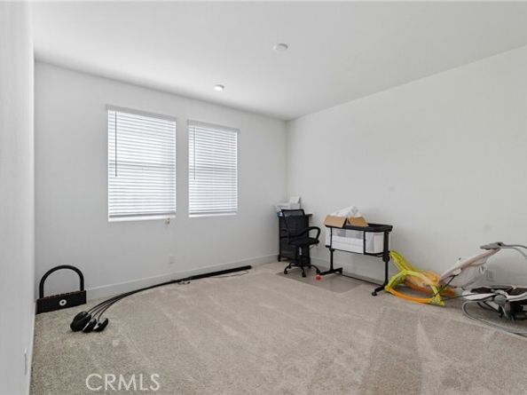 8712 Searcher, Chino CA 91708
