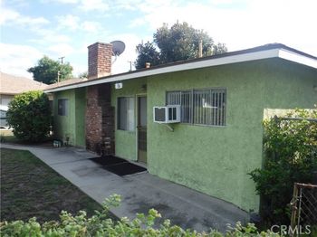 704 W Carroll Avenue