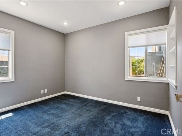 6451 Riverton Avenue, North Hollywood (los Angeles) CA 91606