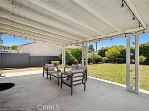 6451 Riverton Avenue, North Hollywood (los Angeles) CA 91606