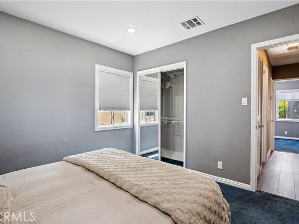 6451 Riverton Avenue, North Hollywood (los Angeles) CA 91606