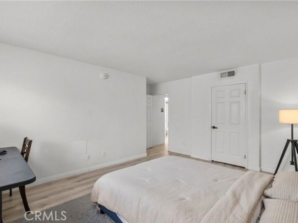 11274 Morrison Street 2, North Hollywood (los Angeles) CA 91601