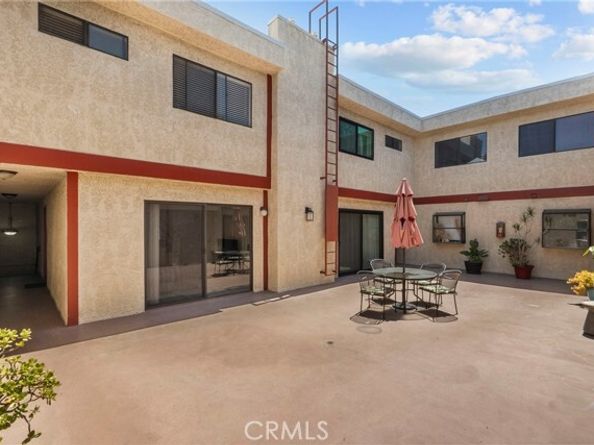11274 Morrison Street 2, North Hollywood (los Angeles) CA 91601