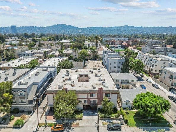 11274 Morrison Street 2, North Hollywood (los Angeles) CA 91601