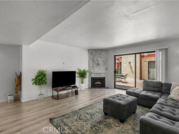 11274 Morrison Street 2, North Hollywood (los Angeles) CA 91601