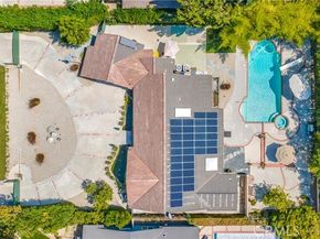 4532 Del Moreno Drive, Woodland Hills (los Angeles) CA 91364