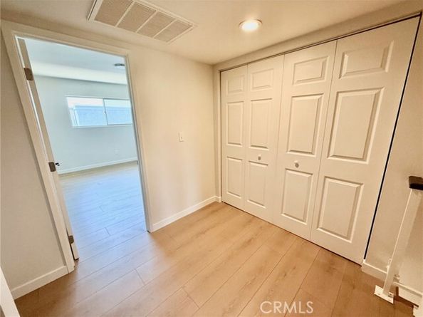 19545 Sherman Way 99, Reseda (los Angeles) CA 91335