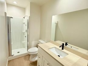 19545 Sherman Way 99, Reseda (los Angeles) CA 91335