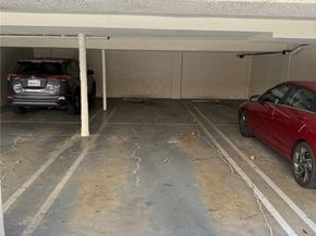 8575 Independence Avenue 11, Canoga Park (los Angeles) CA 91304