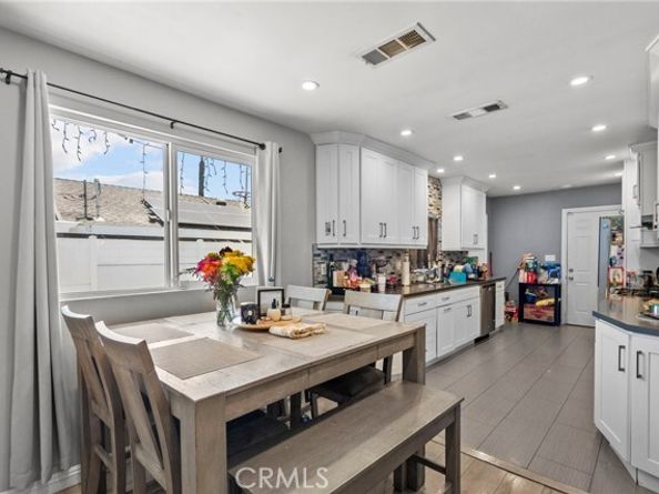 11254 Keswick Street, Sun Valley (los Angeles) CA 91352