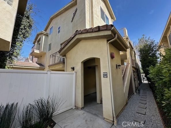 6446 Woodley Avenue 3, Los Angeles CA 91406