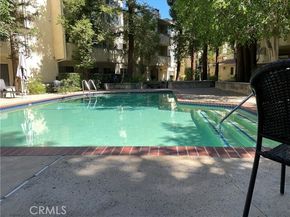 7800 Topanga Canyon Boulevard 208, Canoga Park (los Angeles) CA 91304