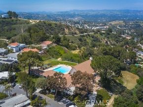 1130 Mohawk, Topanga (los Angeles) CA 90290