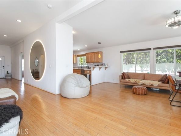 1130 Mohawk, Topanga (los Angeles) CA 90290