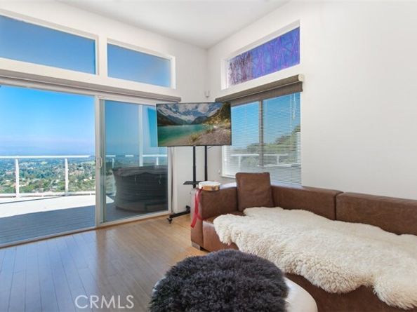 1130 Mohawk, Topanga (los Angeles) CA 90290