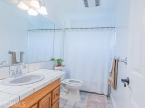 22437 Haynes Street, West Hills (los Angeles) CA 91307