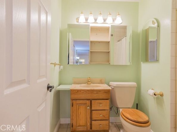 22437 Haynes Street, West Hills (los Angeles) CA 91307