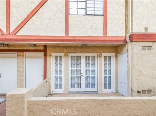 7422 Hazeltine Avenue 2, Van Nuys (los Angeles) CA 91405