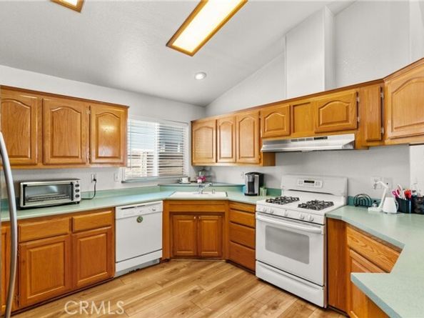 27828 Spyglass Lane, Canyon Country (santa Clarita) CA 91351