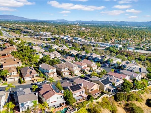 11233 Ravenna, Porter Ranch (los Angeles) CA 91326