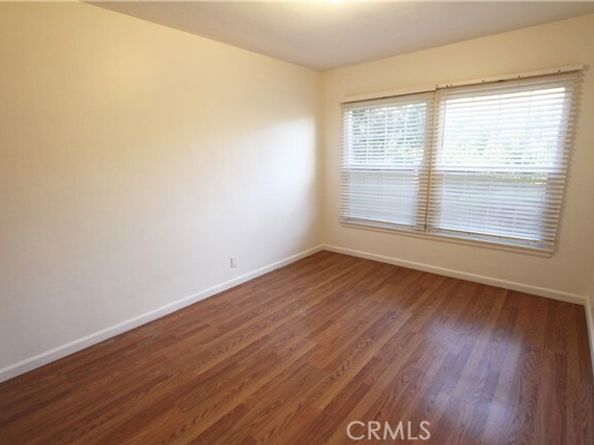 5527 Clybourn Avenue, North Hollywood (los Angeles) CA 91601