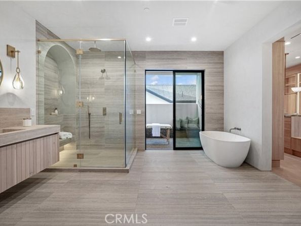 4830 Valjean Avenue, Encino (los Angeles) CA 91436
