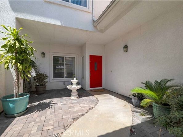 17333 San Jose Street, Granada Hills (los Angeles) CA 91344