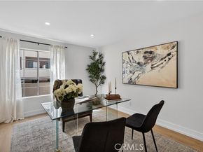 5550 Owensmouth 123, Woodland Hills (los Angeles) CA 91367