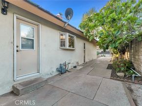 10261 Calvin, Northridge (los Angeles) CA 91324