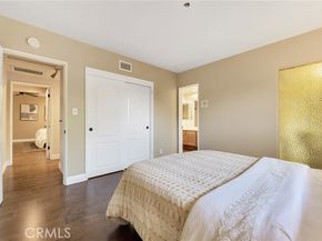 10261 Calvin, Northridge (los Angeles) CA 91324