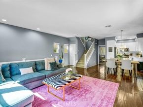 6840 De Celis 31, Los Angeles CA 91406