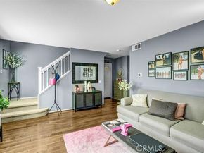 6840 De Celis 31, Los Angeles CA 91406