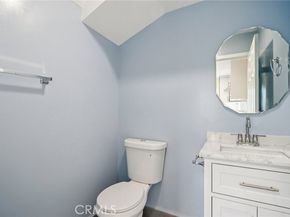 16428 Halsted Street, North Hills (los Angeles) CA 91343