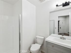 1450 Brett Place 205, San Pedro (los Angeles) CA 90732