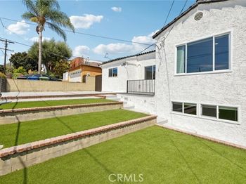 1446 W 3rd Street